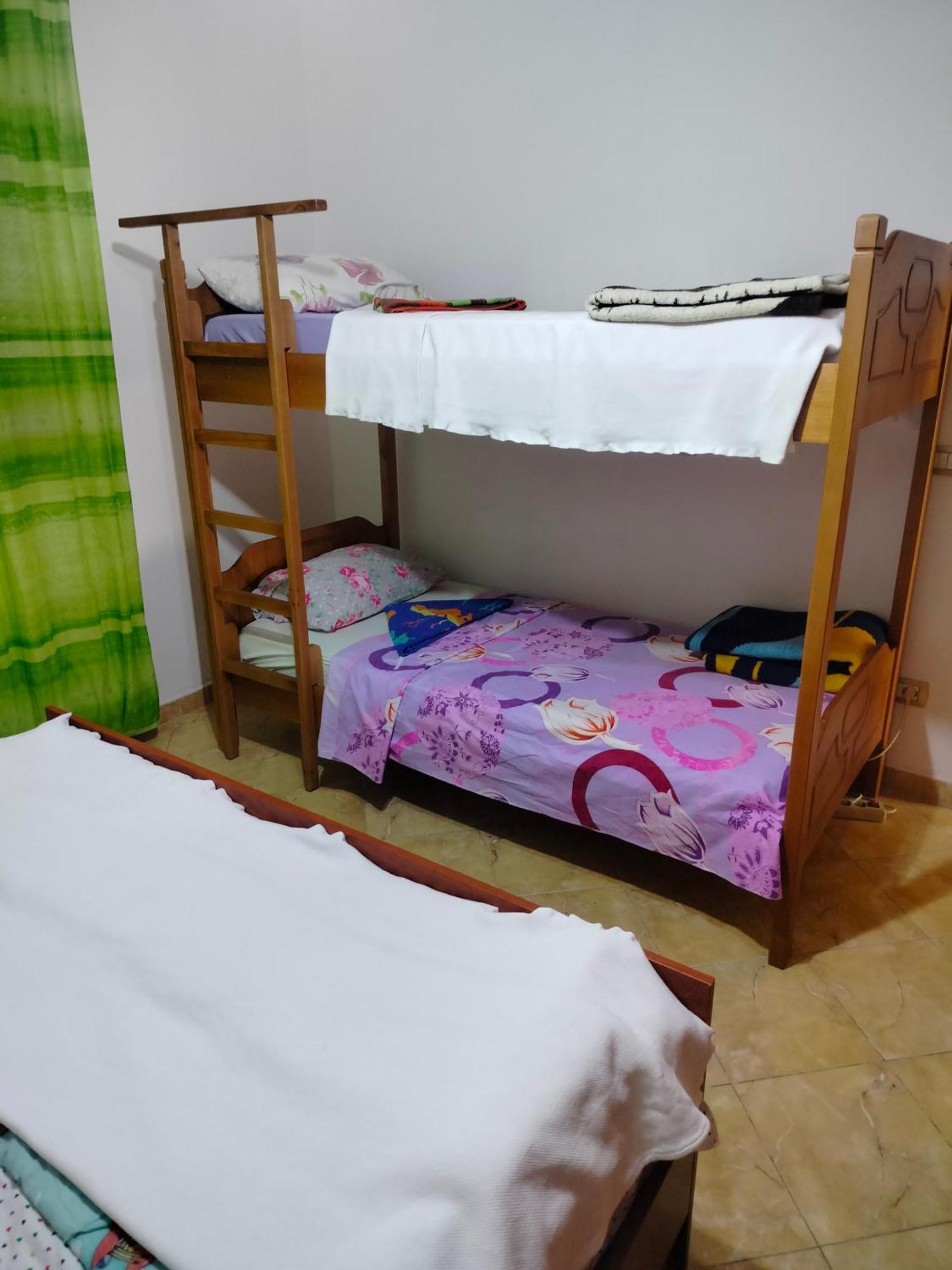 Backpackers Lacasadepayaso * Durrës